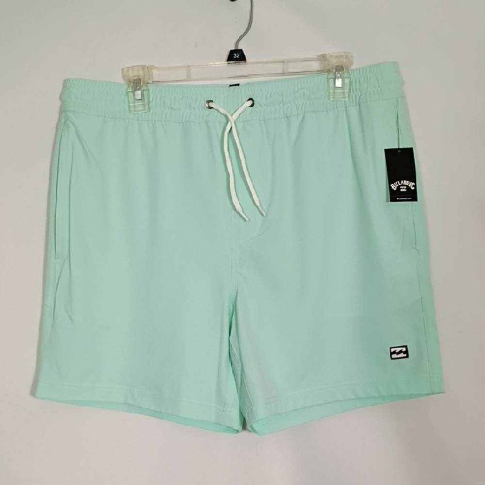 NWT Billabong Minty Travis Solid Trunk 17 Swim Trunk Mens Size Large